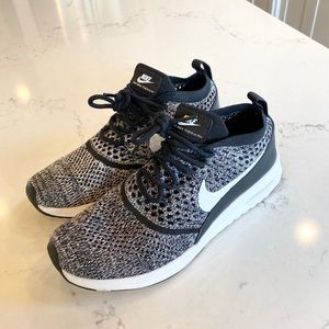 Nike Air Max Thea Flyknit